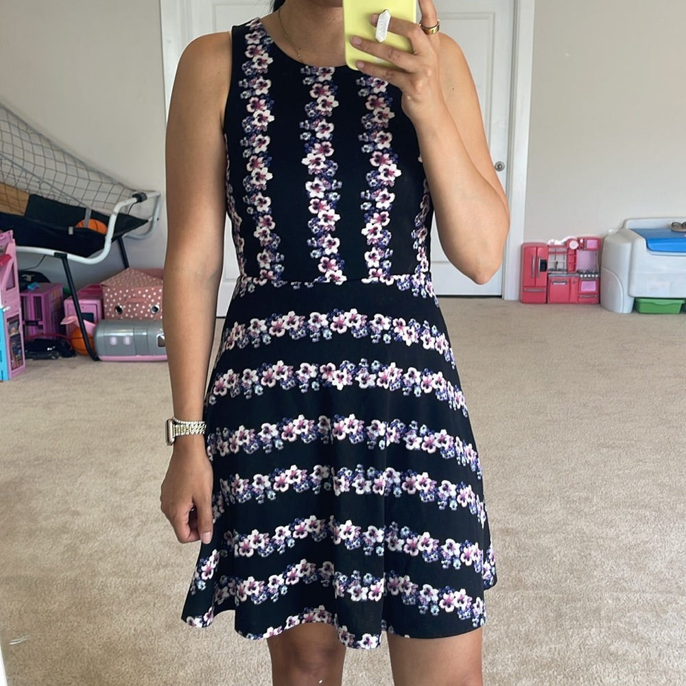 H & M black floral print tank dress Size small